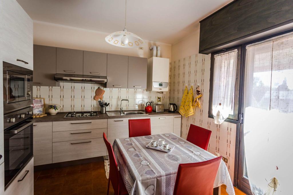 Panoramapartment Desenzano del Garda Exterior foto